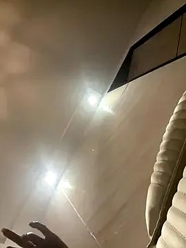 Sophie__Foxxx on StripChat