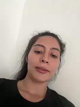 Sophie__Foxxx on StripChat