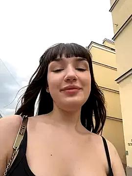 Sophie_Avory on StripChat