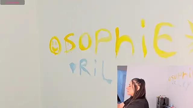 SophieCurves on StripChat