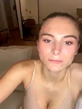 SophiiaStarr on StripChat