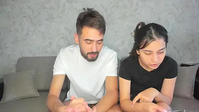 sophywhisper on StripChat