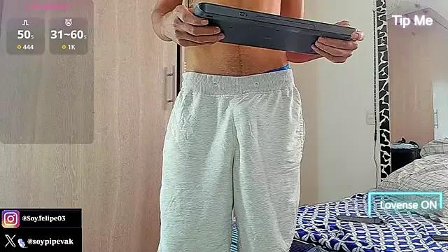 soyander03_ on StripChat