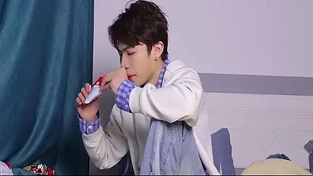 Stuffy-111 — striptease