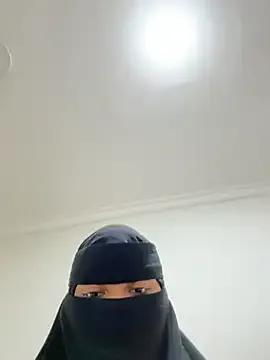 Submissive_Arab on StripChat