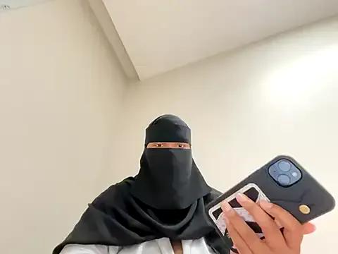 Submissive_Arab on StripChat