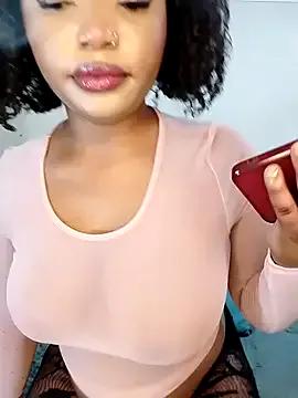 Sugartonguexx on StripChat