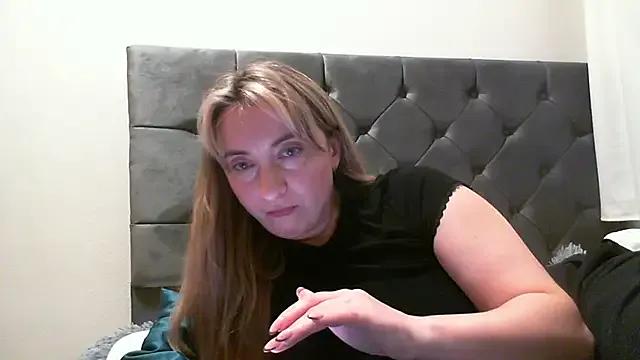 SusanCurt on StripChat