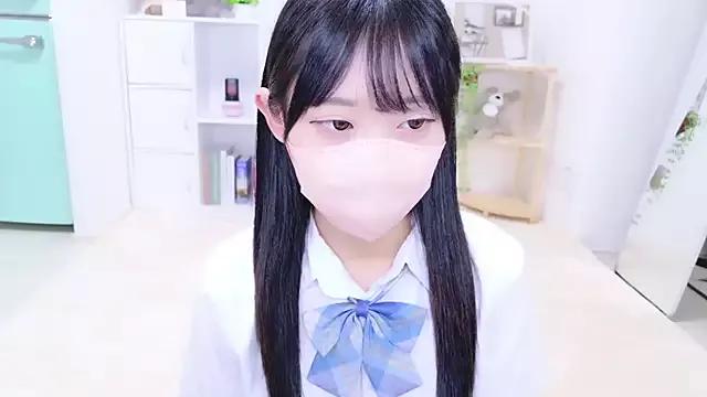 Suzu_ch_xx on StripChat