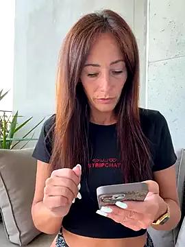 SweetAlegra_ on StripChat