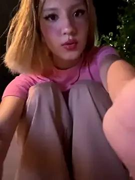 SweetBunnyGF on StripChat