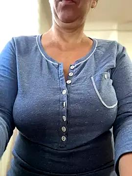 sweetmystery1 on StripChat