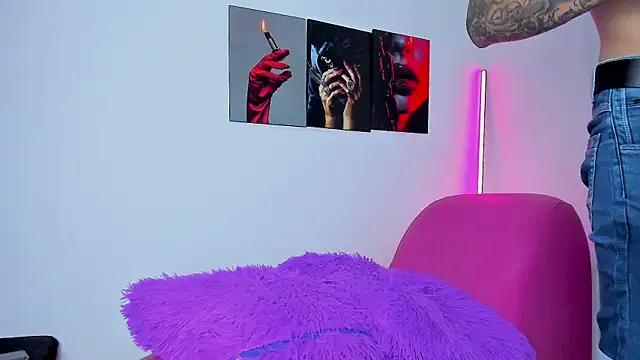 Sweettmia on StripChat