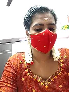 Tamil-Meenu12 on StripChat