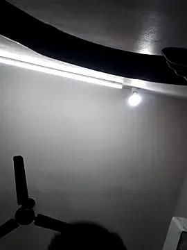 Tamil-Meenu12 on StripChat