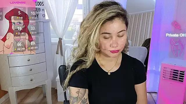 Tawny_cox on StripChat