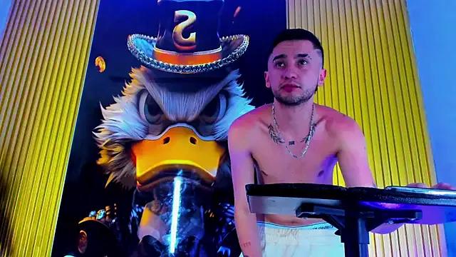 Thegolden_boys — Freechat on StripChat