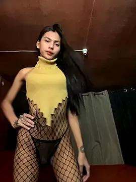 Ur_latinahotpaprika on StripChat