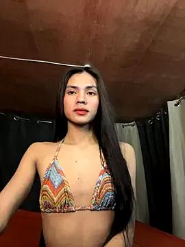 Ur_latinahotpaprika on StripChat