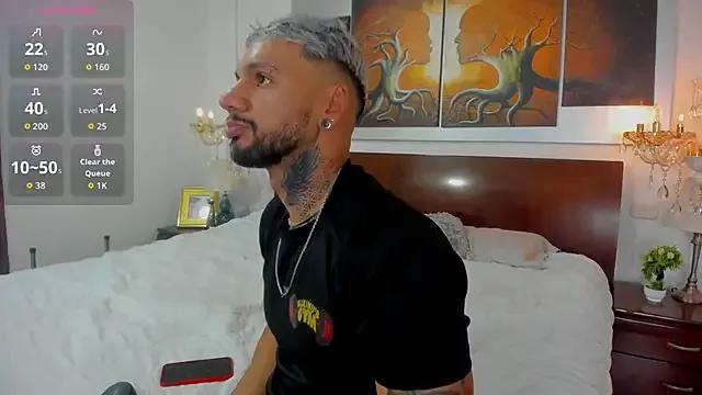 Valentiinoss on StripChat