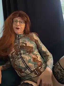 Valerie-4-U on StripChat