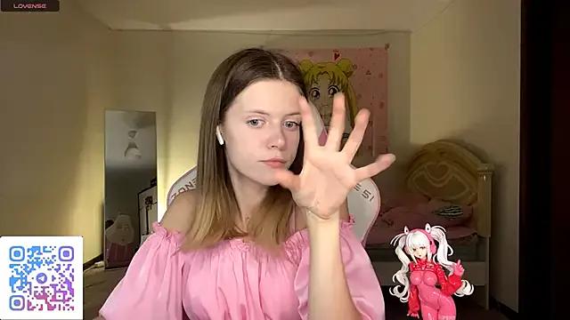 VibeQueenLucy on StripChat