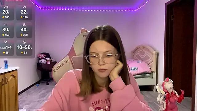 VibeQueenLucy on StripChat