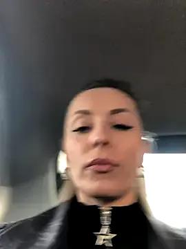 VikaBunny1 on StripChat