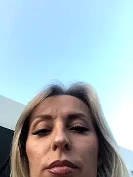 VikaBunny1 on StripChat