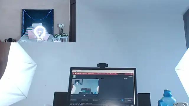 VioletaaaSlave on StripChat