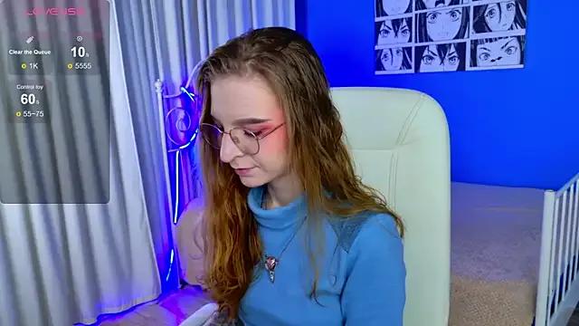 VioletShine on StripChat