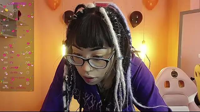 Violetta_Suky on StripChat