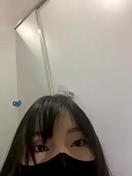 xiao-Lin on StripChat