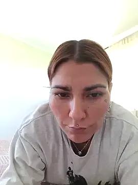 xjuanaxmaldadxxx on StripChat