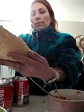 xjuanaxmaldadxxx on StripChat