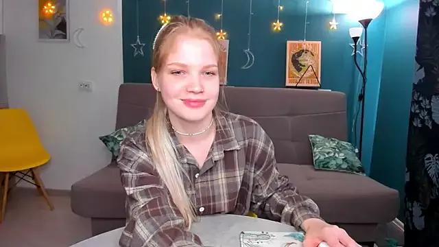 Xloe_Queen on StripChat