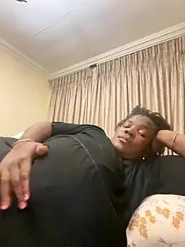 xXXSexyamazon on StripChat