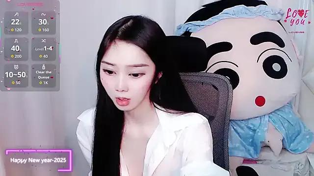 YAOYAO-2025 on StripChat