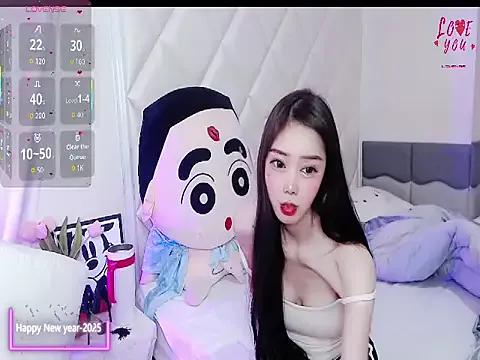 YAOYAO-2025 on StripChat