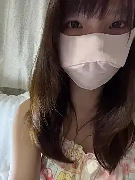 Yiyi-707 on StripChat
