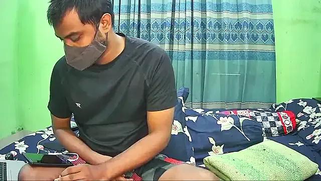 Younger_Couples on StripChat