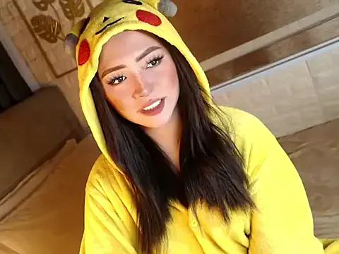 yourdevilsweettsx on StripChat