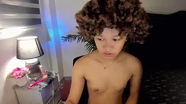 yourfavdollyxxx on StripChat