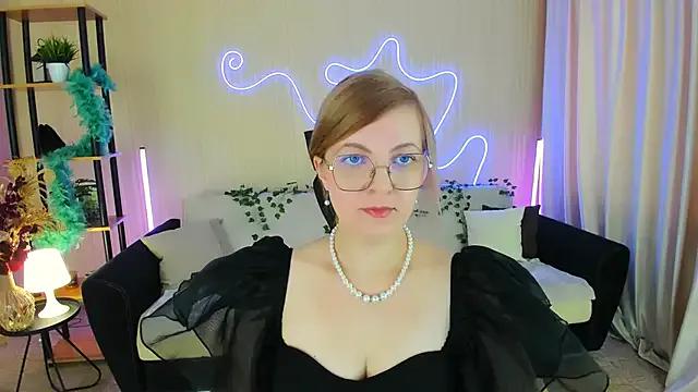 YourUniverser on StripChat