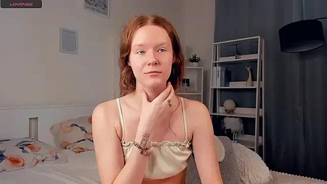 ZaraBluitt on StripChat