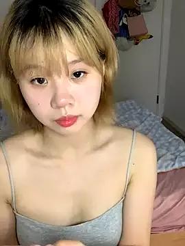 zhaomosheng125216 on StripChat