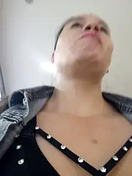 Zoe_Nasty on StripChat